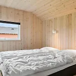 Dom wakacyjny Pet Friendly In Sydals With Sauna