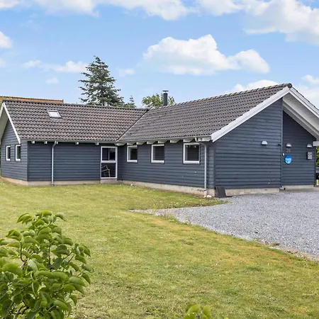 Pet Friendly In Sydals With Sauna Sønderby