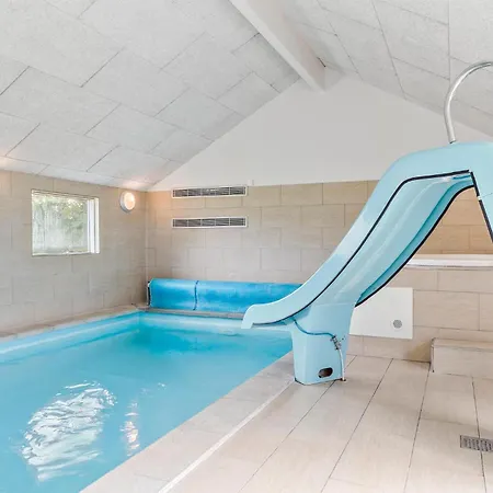 Pet Friendly In Sydals With Sauna Nyaraló Sønderby